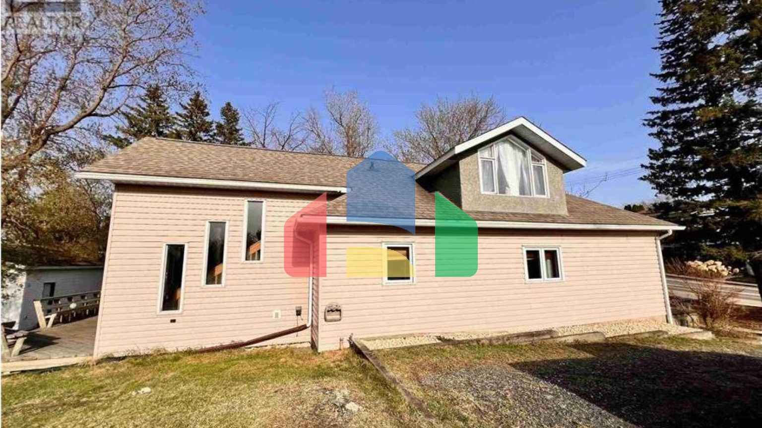 Residential - Single Family Home - Kenora, Canada - Canada