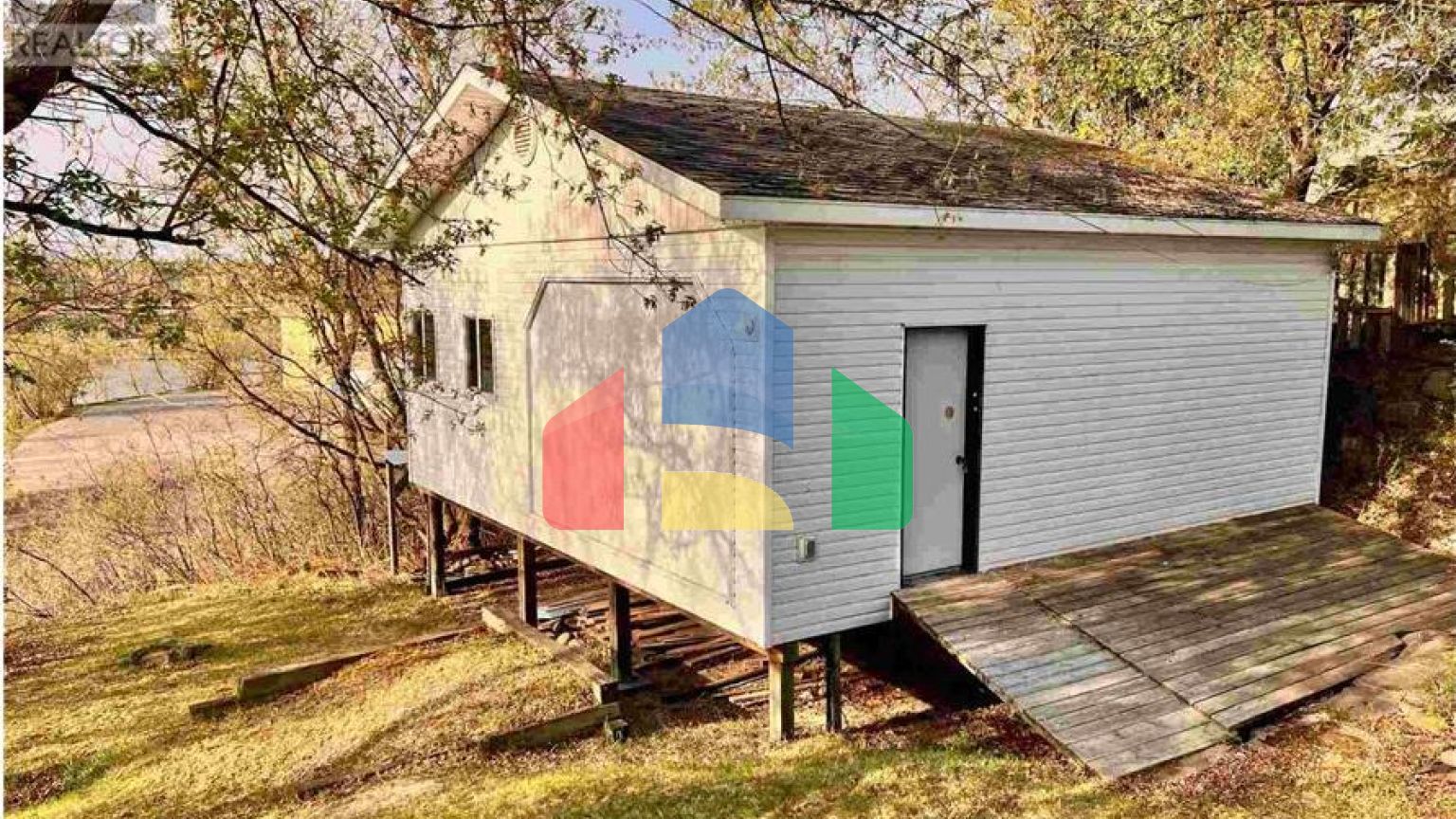 Residential - Single Family Home - Kenora, Canada - Canada