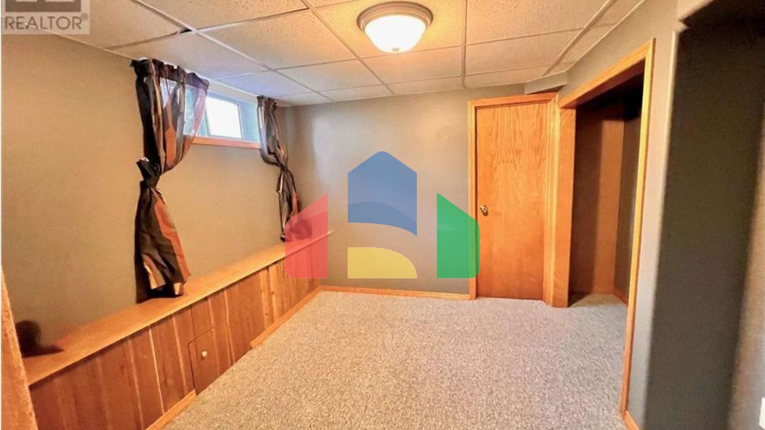 Residential - Single Family Home - Kenora, Canada - Canada