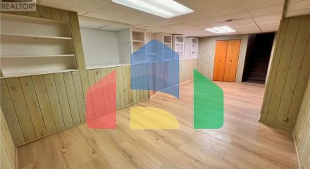 Residential - Single Family Home - Kenora, Canada - Canada