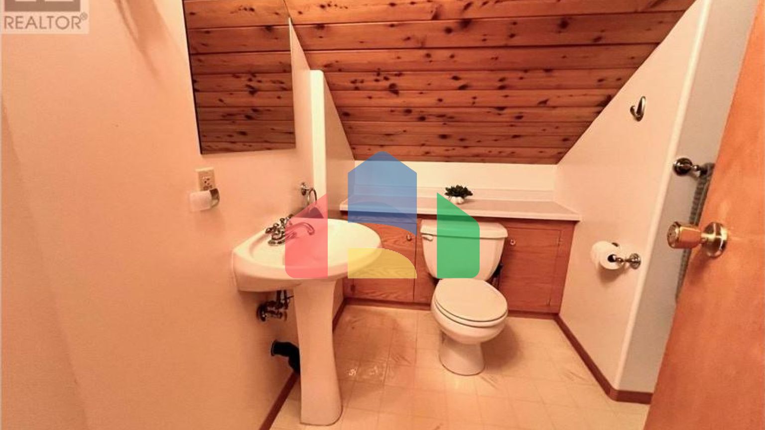 Residential - Single Family Home - Kenora, Canada - Canada