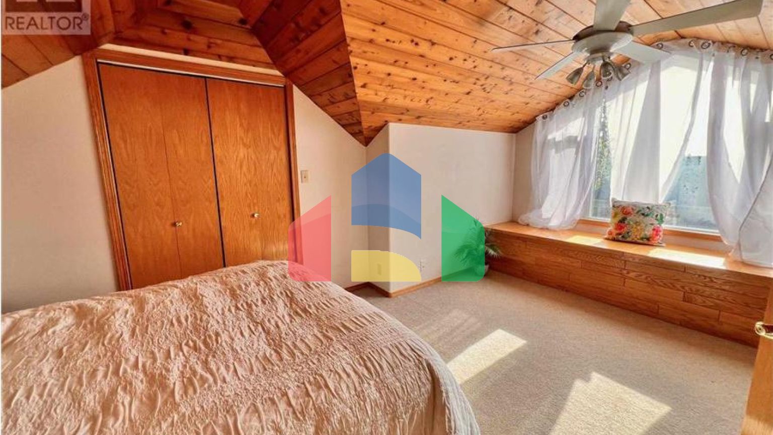 Residential - Single Family Home - Kenora, Canada - Canada