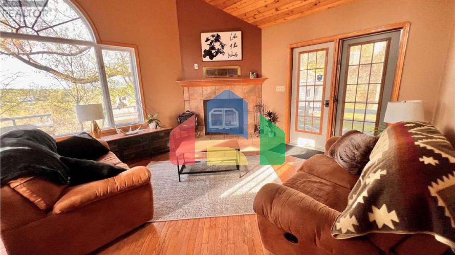 Residential - Single Family Home - Kenora, Canada - Canada