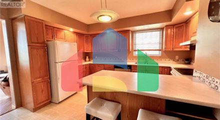 Residential - Single Family Home - Kenora, Canada - Canada