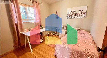 Residential - Single Family Home - Kenora, Canada - Canada