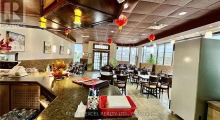 Commercial - Commercial/Retail - Aurora, Canada - Canada