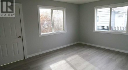 Residential - Single Family Home - Didsbury, Canada - Canada