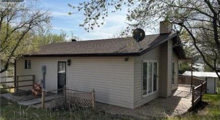 Residential - Single Family Home - Buffalo Pound Lake, Canada - Canada