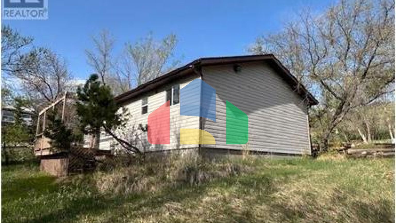 Residential - Single Family Home - Buffalo Pound Lake, Canada - Canada