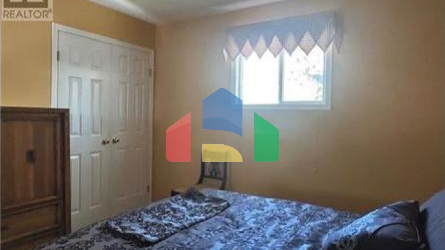 Residential - Single Family Home - Buffalo Pound Lake, Canada - Canada