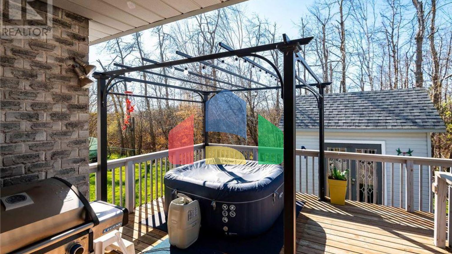 Residential - Single Family Home - Southgate, Canada - Canada