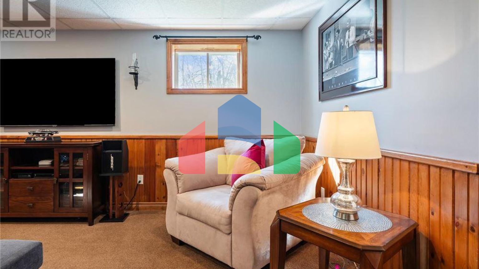 Residential - Single Family Home - Southgate, Canada - Canada