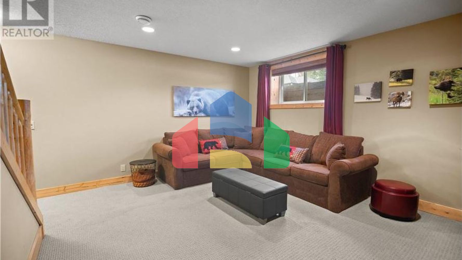 Residential - Single Family Home - Edgewater, Canada - Canada