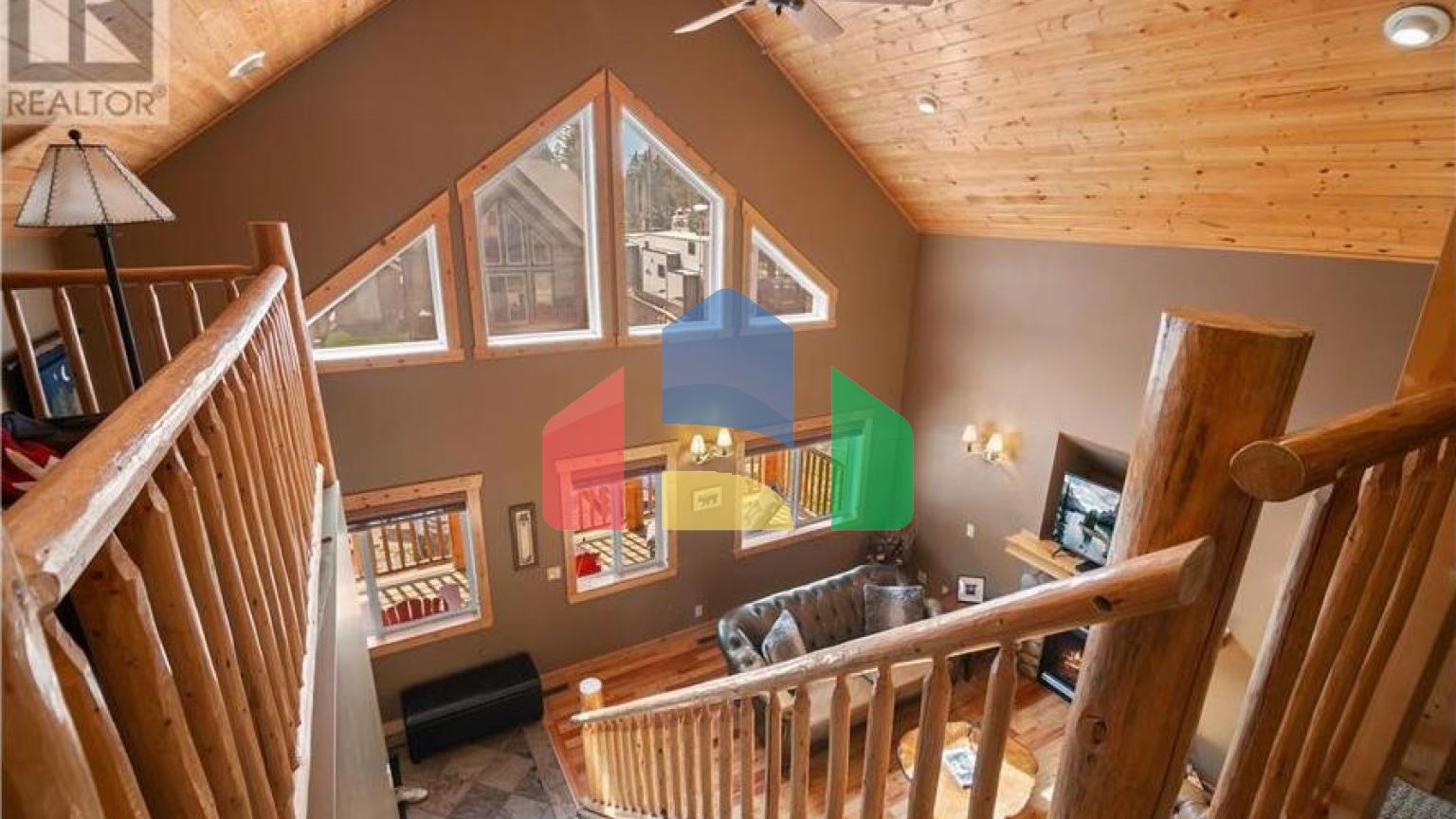 Residential - Single Family Home - Edgewater, Canada - Canada