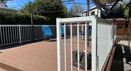 Residential - Condo/Apartment - Balfour, Canada - Canada