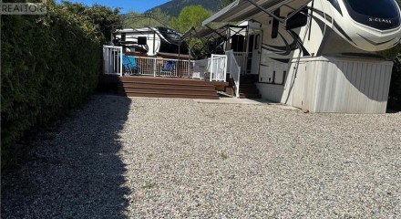 Residential - Condo/Apartment - Balfour, Canada - Canada
