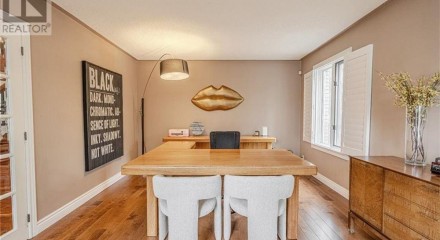 Residential - Single Family Home - Midhurst, Canada - Canada