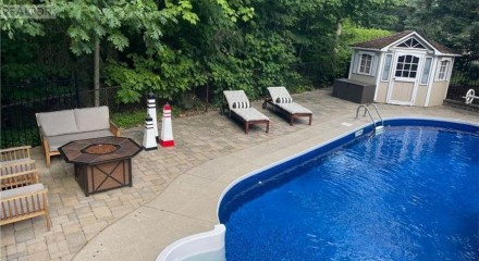 Residential - Single Family Home - Midhurst, Canada - Canada