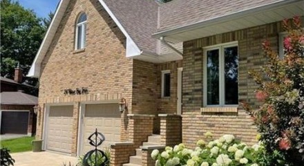 Residential - Single Family Home - Midhurst, Canada - Canada