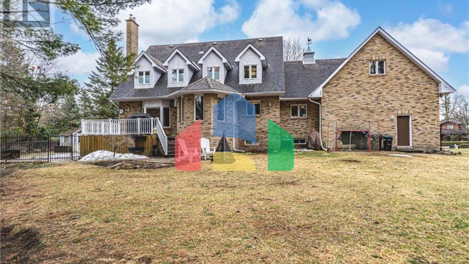 Residential - Single Family Home - Midhurst, Canada - Canada