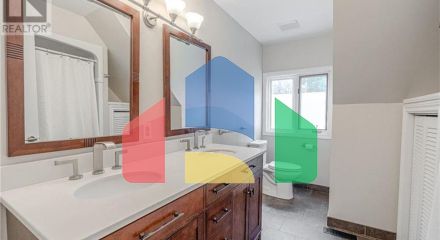 Residential - Single Family Home - Midhurst, Canada - Canada Residential - Single Family Home - Midhurst, Canada - Canada