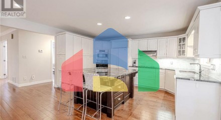 Residential - Single Family Home - Midhurst, Canada - Canada