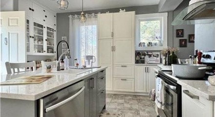 Residential - Single Family Home - Yorkton, Canada - Canada