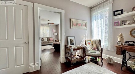 Residential - Single Family Home - Yorkton, Canada - Canada