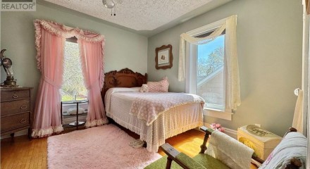 Residential - Single Family Home - Yorkton, Canada - Canada