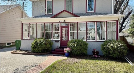Residential - Single Family Home - Yorkton, Canada - Canada