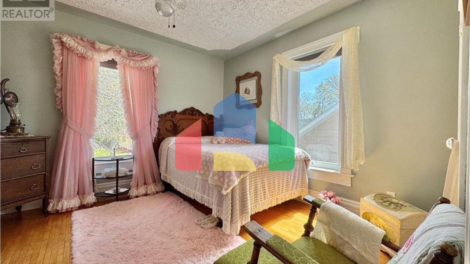 Residential - Single Family Home - Yorkton, Canada - Canada