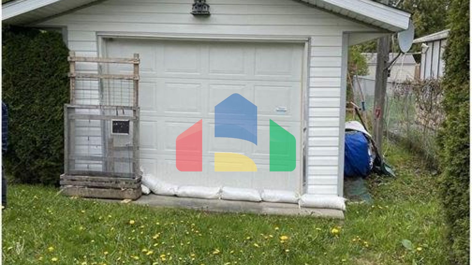 Residential - Single Family Home - Terrace, Canada - Canada