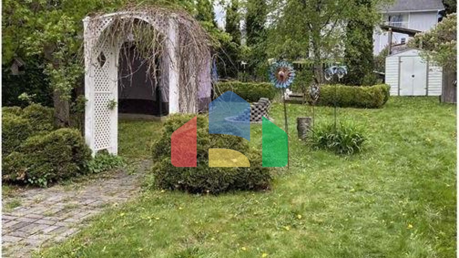 Residential - Single Family Home - Terrace, Canada - Canada