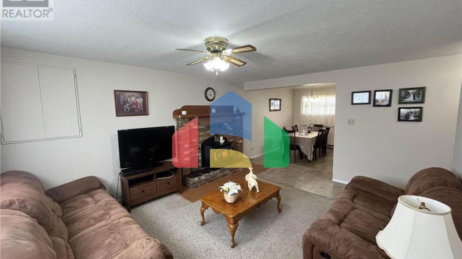 Residential - Single Family Home - Terrace, Canada - Canada