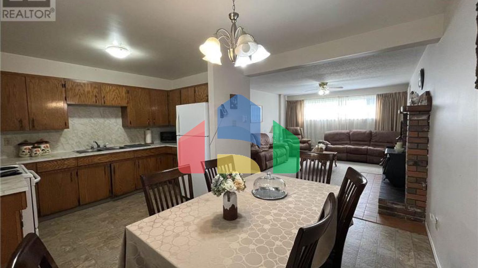 Residential - Single Family Home - Terrace, Canada - Canada