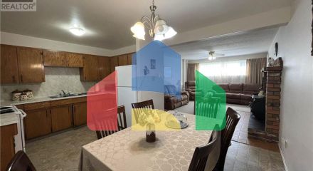 Residential - Single Family Home - Terrace, Canada - Canada