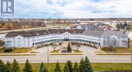 Residential - Condo/Apartment - Point Edward, Canada - Canada