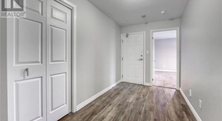 Residential - Condo/Apartment - Point Edward, Canada - Canada
