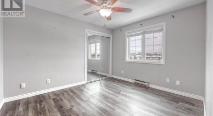 Residential - Condo/Apartment - Point Edward, Canada - Canada