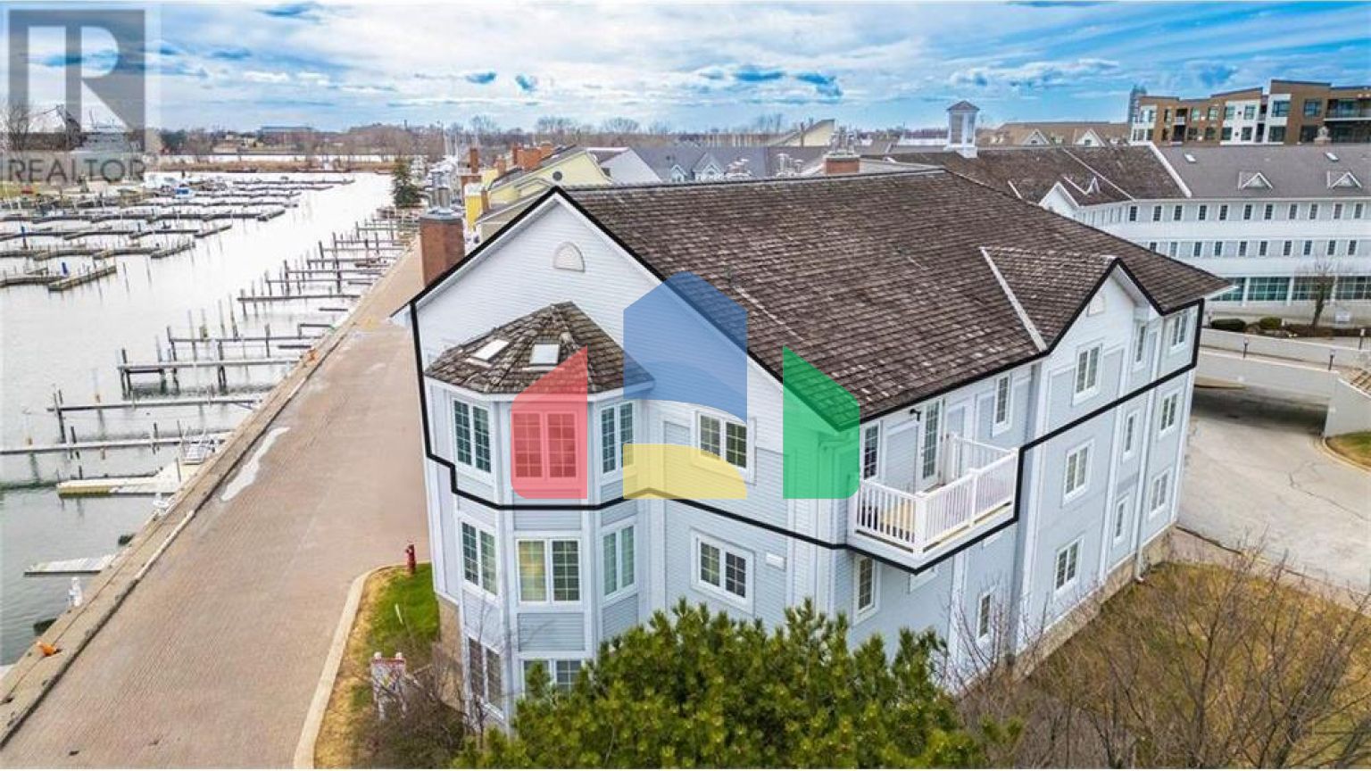 Residential - Condo/Apartment - Point Edward, Canada - Canada