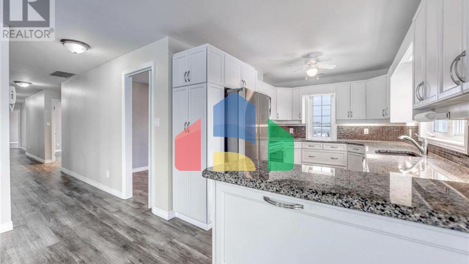 Residential - Condo/Apartment - Point Edward, Canada - Canada