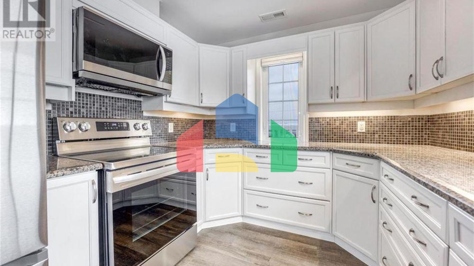 Residential - Condo/Apartment - Point Edward, Canada - Canada