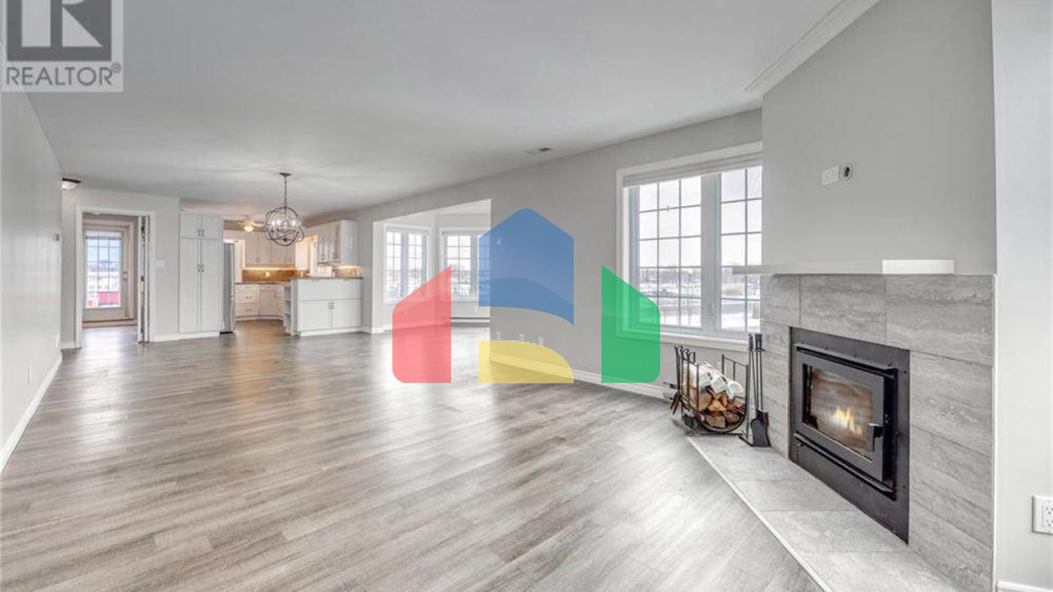 Residential - Condo/Apartment - Point Edward, Canada - Canada