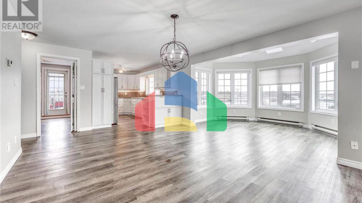 Residential - Condo/Apartment - Point Edward, Canada - Canada