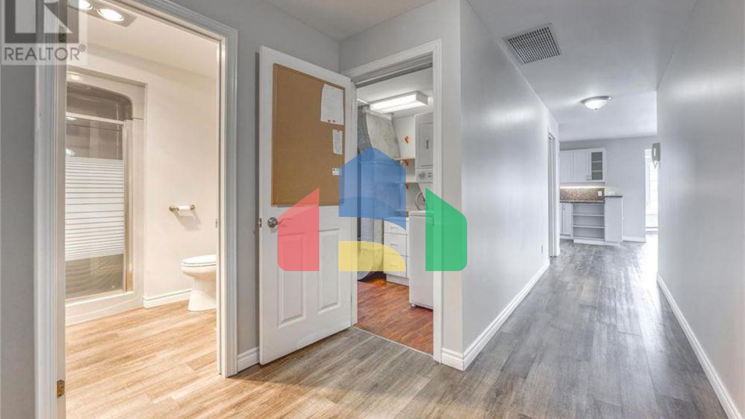 Residential - Condo/Apartment - Point Edward, Canada - Canada