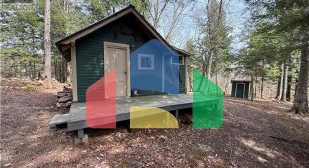 Residential - Single Family Home - Charlie Lake, Canada - Canada