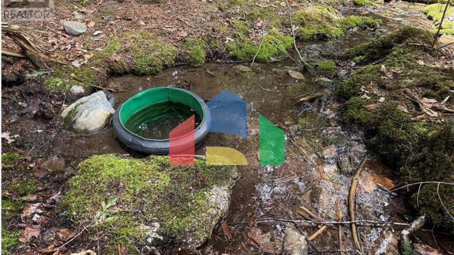 Residential - Single Family Home - Charlie Lake, Canada - Canada