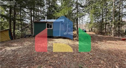 Residential - Single Family Home - Charlie Lake, Canada - Canada