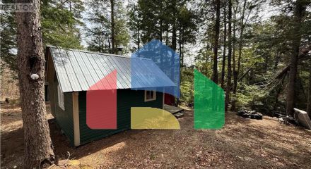 Residential - Single Family Home - Charlie Lake, Canada - Canada