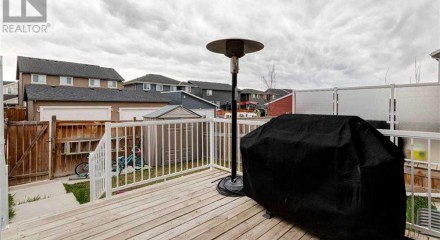 Residential - Single Family Home - Cochrane, Canada - Canada